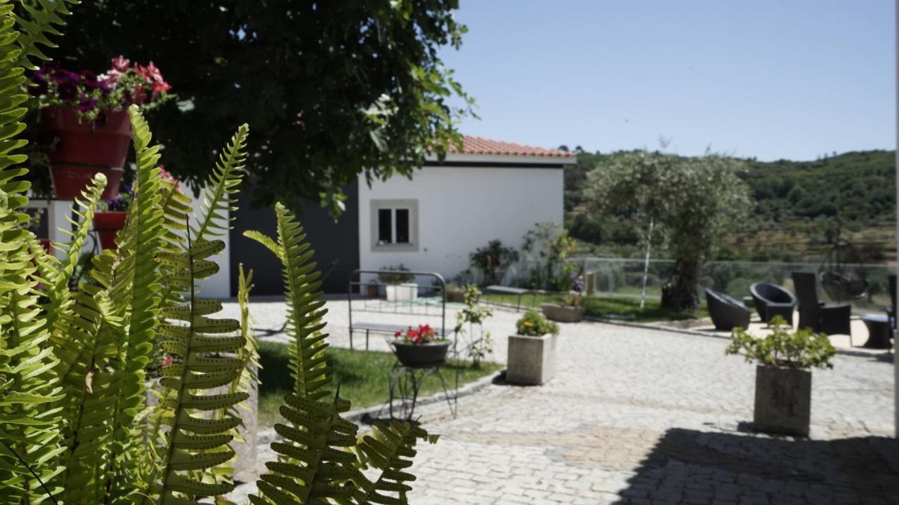 Гостевой дом Casas Do Aidro Freches Экстерьер фото