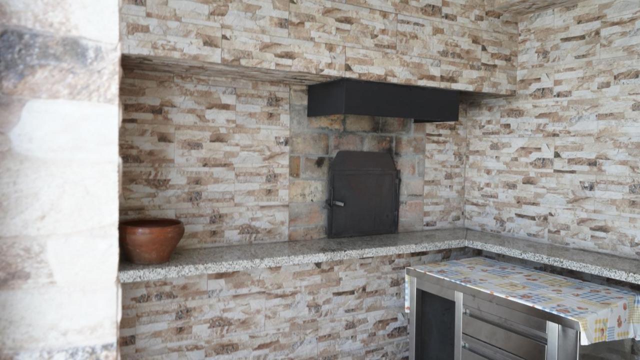 Гостевой дом Casas Do Aidro Freches Экстерьер фото